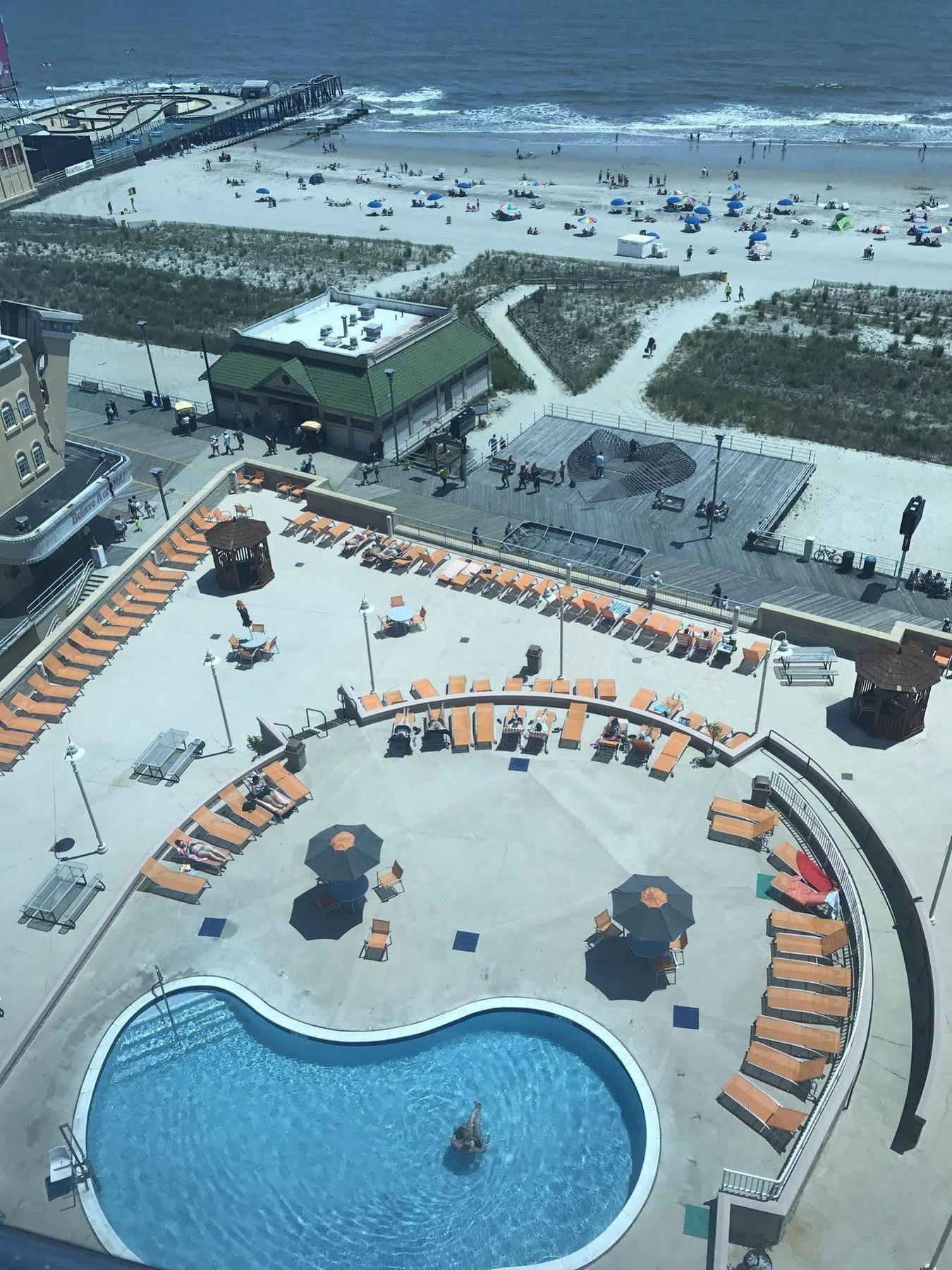 Boardwalk Resorts At Atlantic Palace Атлантик Сити Экстерьер фото